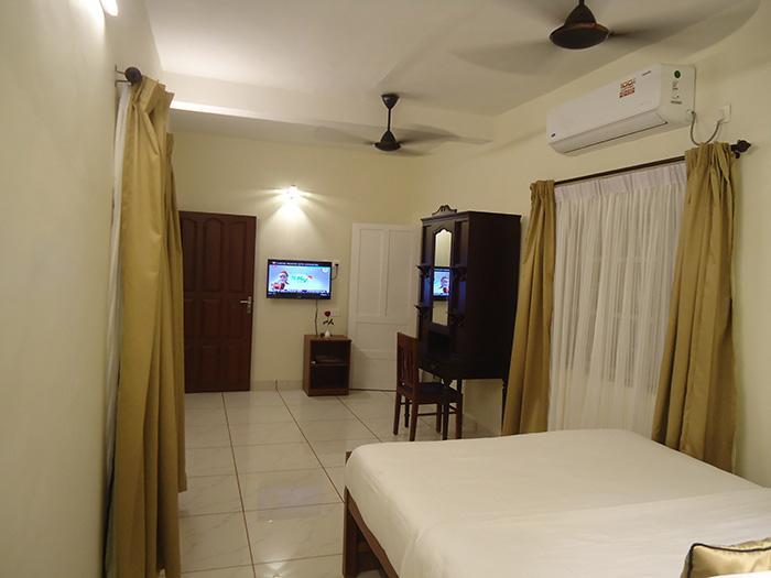 Elite Hotel Kochi Luaran gambar